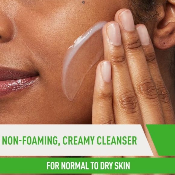VALUE SIZE Cerave Hydrating Facial Cleanser - Picture 3 of 5